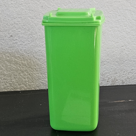Mini Desktop Garbage Truck Trash Can Waste Bin Recycle Pencil Pen Holder Office - Picture 4 of 5